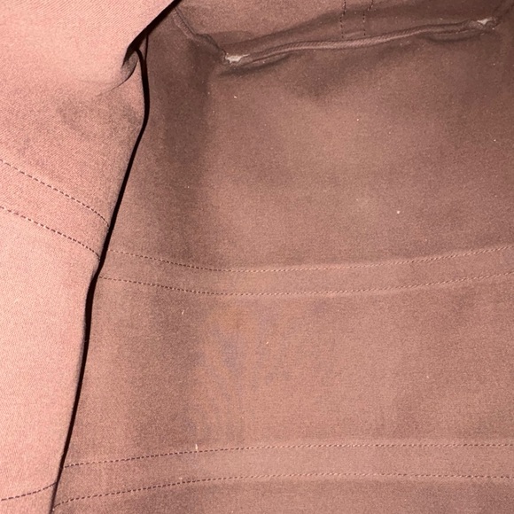 LV Damier Keepall w/ D Rings - Picture 10 of 12